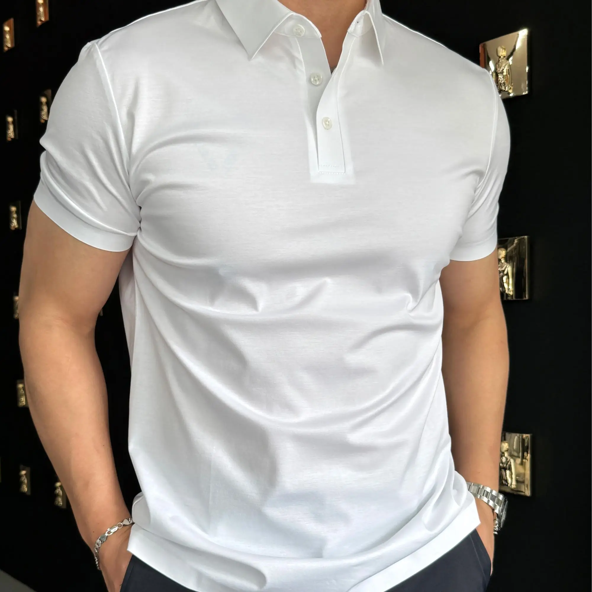 

Autumn 2025 Men's Slim Fit ort Sve irt Pure Color Basic Layering Top Quali Faionable Lightweight f Sve