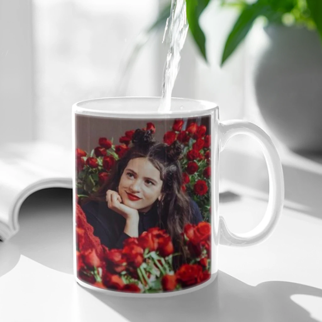 Singer Rosalia Spanish MOTOMAMI Ceramic Mug Cute Coffee Tea Milk Stave Mugs And Cups with Handle Novelty Gifts