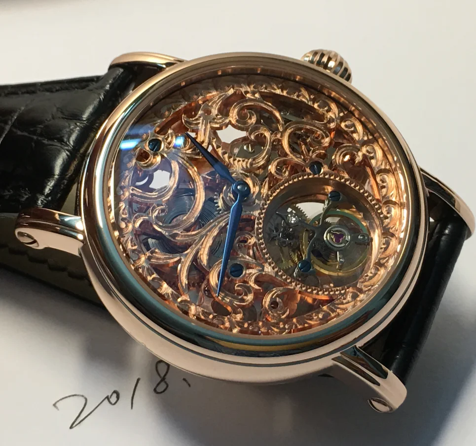 ساعة توربيون بحركة 8000 كجم من الذهب الوردي المجوف المقاوم للماء ساعة ميكانيكية للرجال توربيون