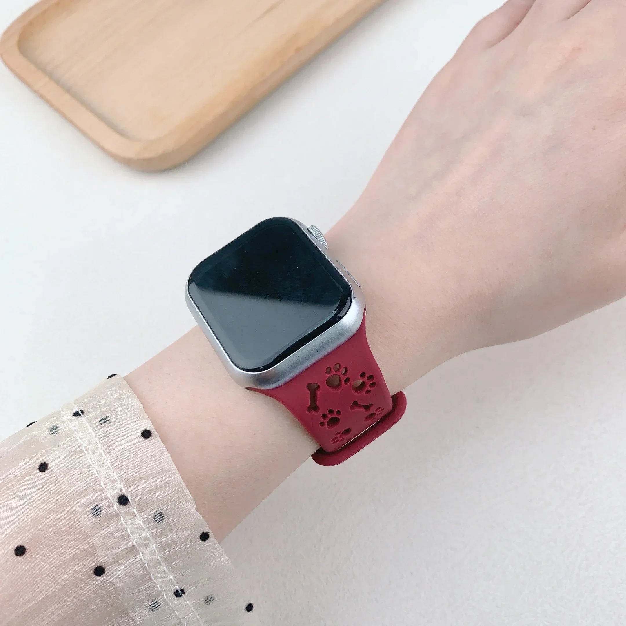 الكلب باو سيليكون حزام ل سوار ساعة يد آبل 49 مللي متر 46 مللي متر 45 مللي متر 44 مللي متر 41 مللي متر 40 مللي متر 38 مللي متر كوريا سوار سلسلة 10 9 8 7 6 5 4 3 SE Ultra2