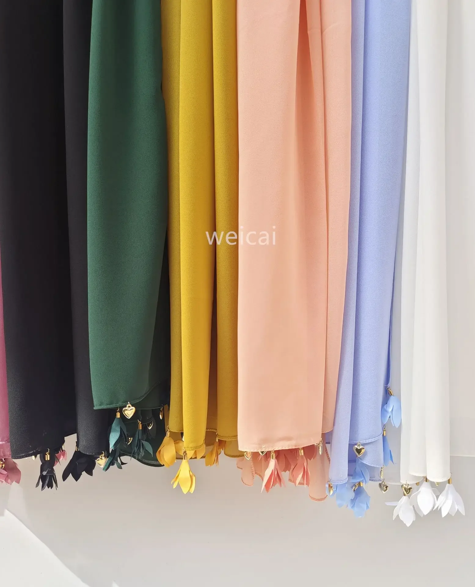 

Women Hijabs Muslim New hand-made Love Flower Chiffon Hood Middle Eastern Scarf Cover Veil Stock America Hot Selling Head Scarf