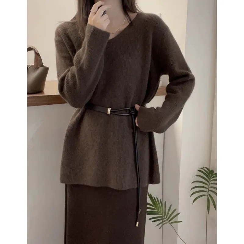 

European V-neck belt mid-length 100 pure wool sweater for women's autumn and winter loose knitted wool base sweater