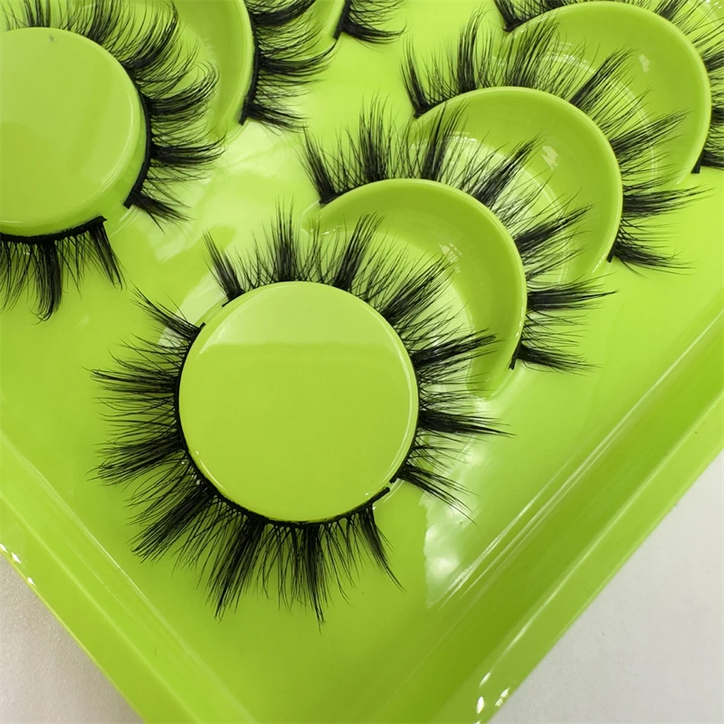 6 par rzęs do makijażu w stylu \"demonicznym\", imitujących wygląd azjatyckiej, mieszanki ras, seksownej dziewczyny z efektem \"smoky eye\" i dymnym wyglądem, na górne rzęsy.