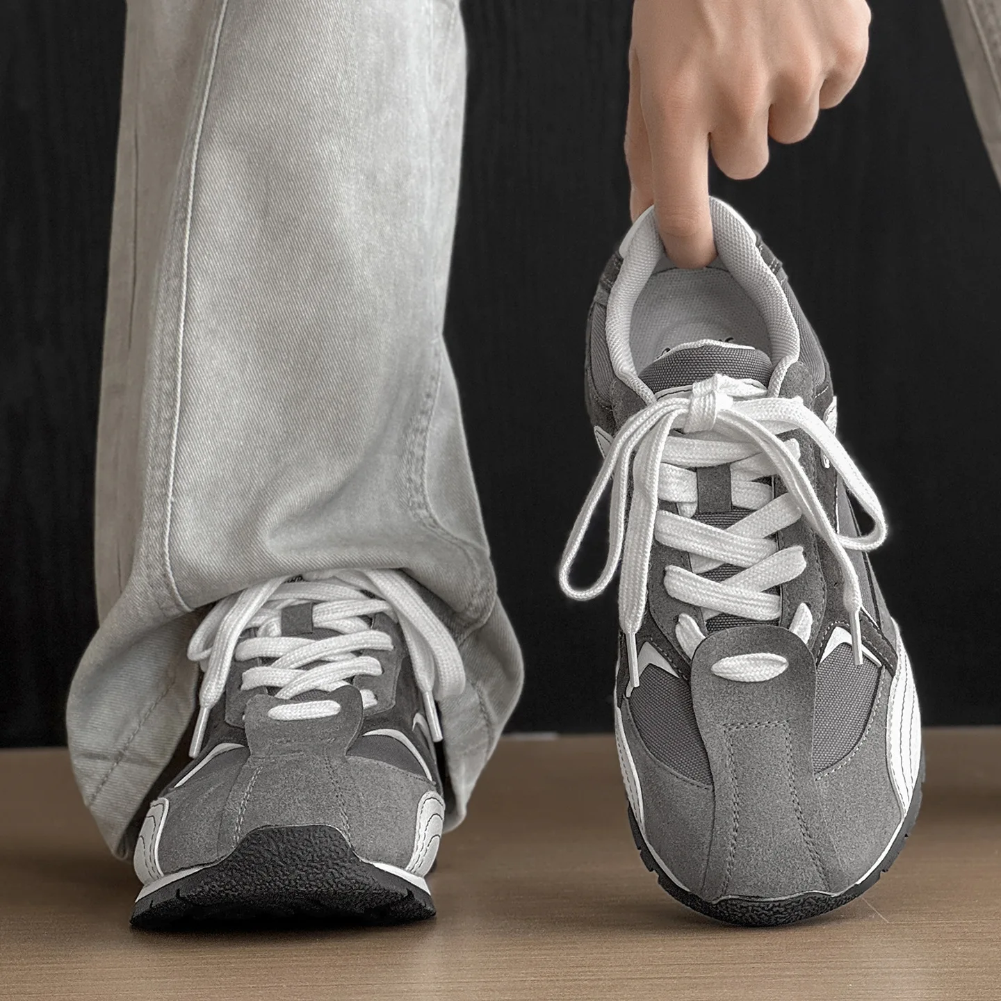 

Spring and summer new retro versatile shoes comfortable simple fashion flat casual sports shoes