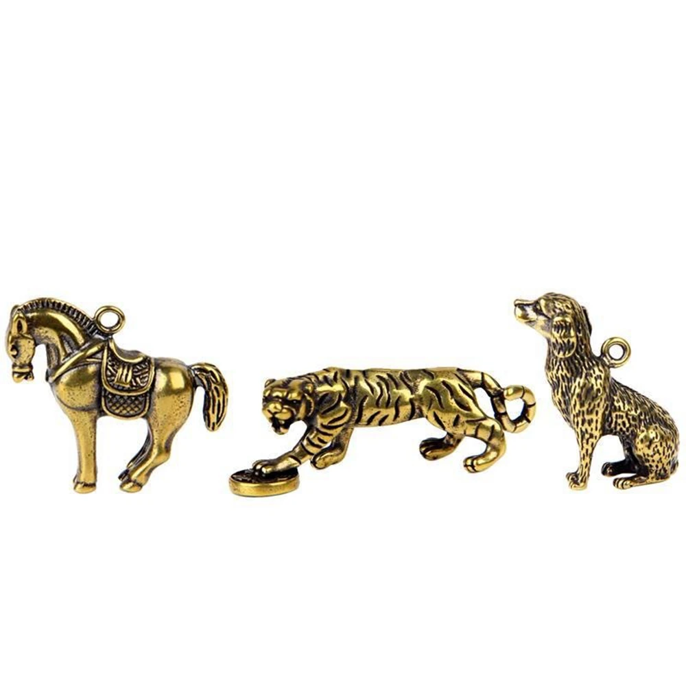 Lines Car Ornaments Desk Decoration Bull Ornament Sculpture Key Pendant Copper Miniatures Figurines Keychain Accessories