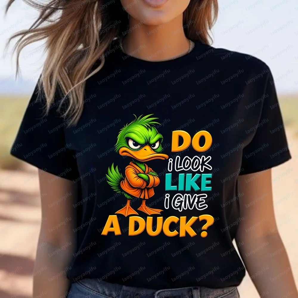 Funny Duck T-Shirt - Do I Look Like I'm Giving A Duck A Laugh? Sarcastic Comfortable T-Shirt for Men and Women with Round Collar