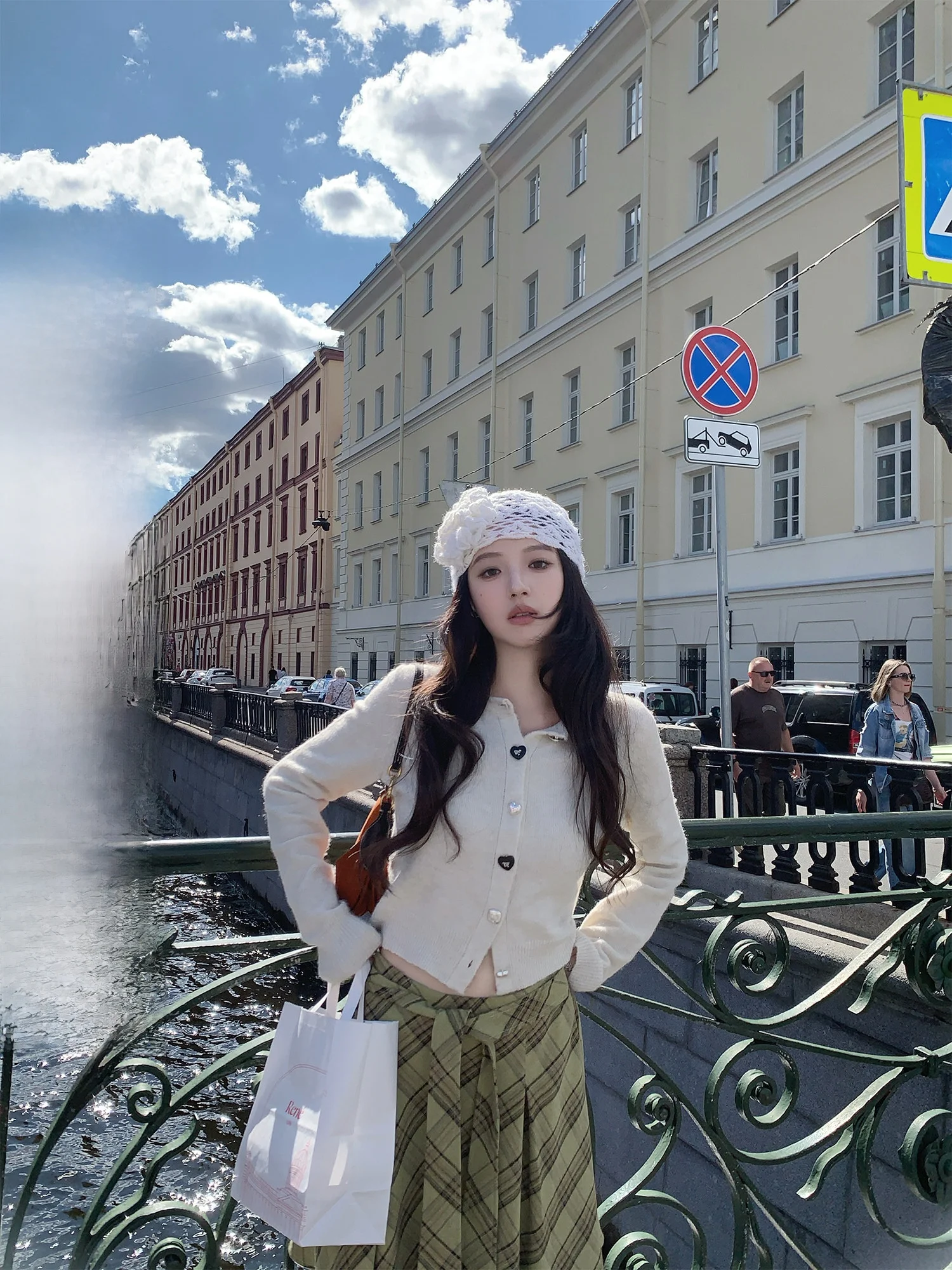 

Neurcz Women's Knitted Long Sve round Ne Sweater in Beige Casual Sle Soft Polyester Fiber Comfortable Autumn Cardigan