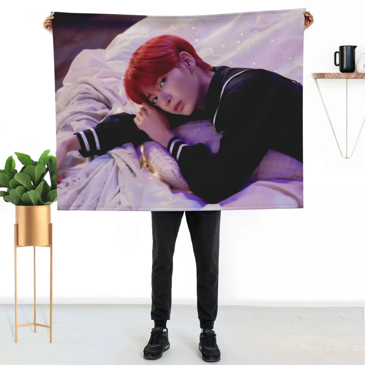 

TXT CAN'T YOU SEE ME TAEHYUN Throw Blanket Soft Solid Color Blanket for Couch Bed