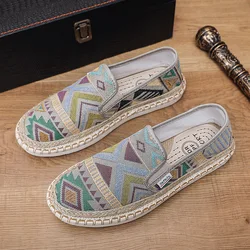 Spring Summer New Shoes for Men Canvas Casual Shoes Trend Print Breathable Slip-on Loafers Cool Flat Fisherman Shoes