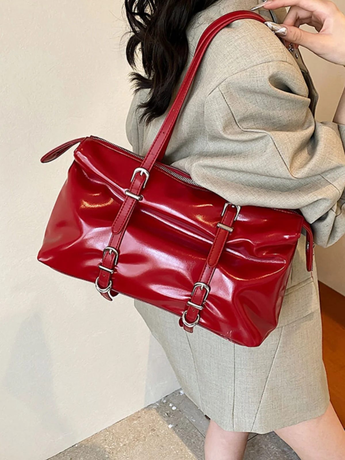 

Large Capacity Armpit Bag Women 2024 New Fashion Commuting Shoulder Bag Retro Big Square PU Handbag