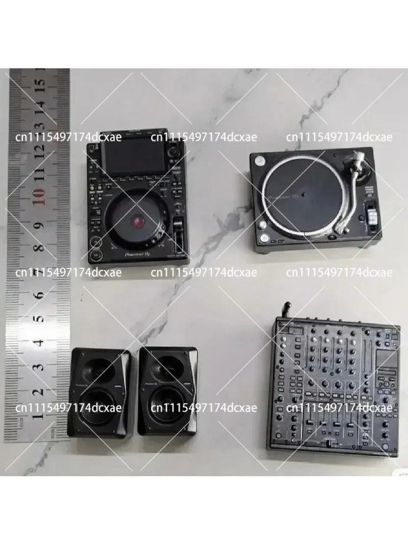 DJ Controller Keychain Mini Mixer CD Player Audio Equipment Pendant Gift