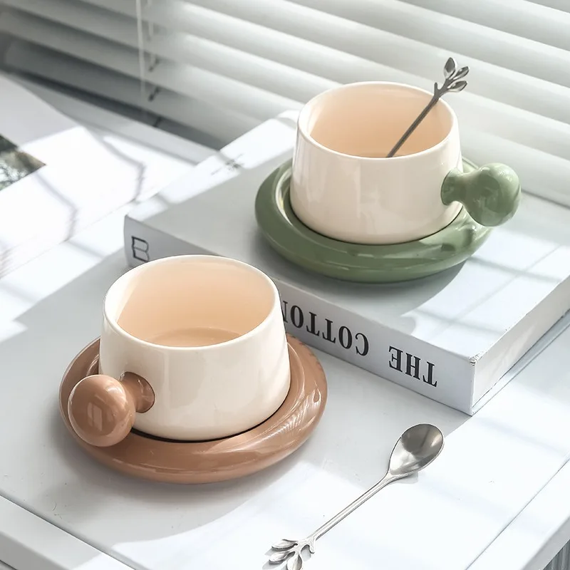 

2025 New European Cream-Style Ceramic Cups High-End Home Afternoon Tea Mug Set Sophistication Minimalist Office Coffee Cup