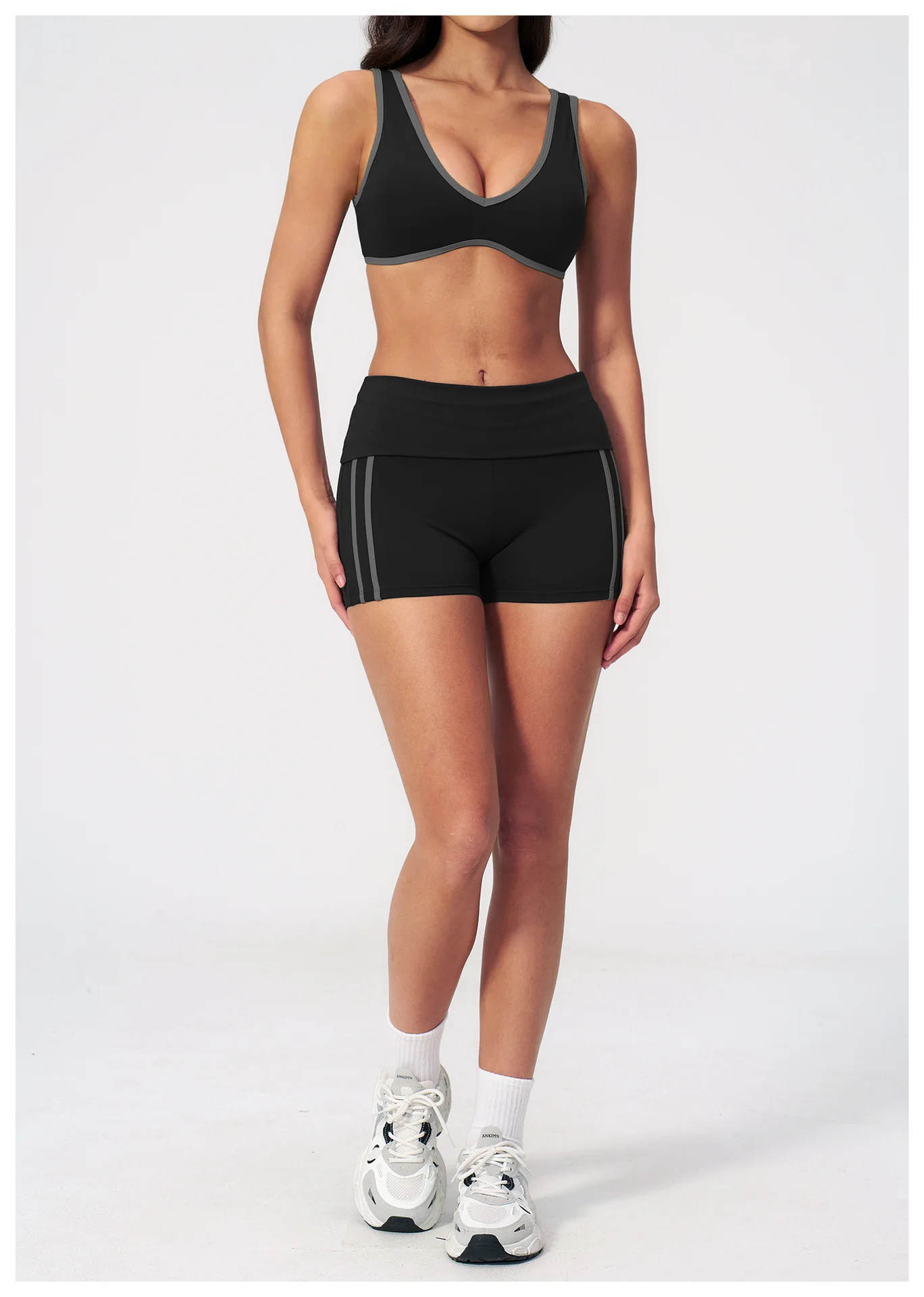 Size chart and fit details