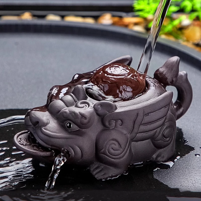 

Креативный распылитель воды Pixiu, фиолетовый песочный чай, украшение для домашних животных, бутик, можно поднять, офисный чайный столик, набор украшений для подноса