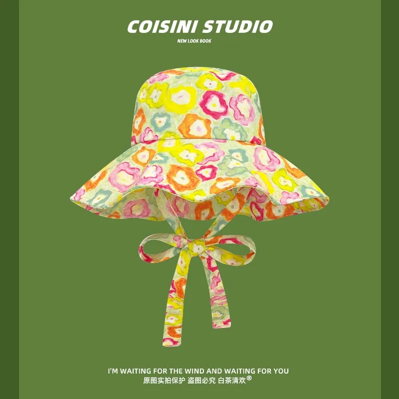 New French Graffiti Flower Print Bucket Hat Spring and Summer Seaside Vacation Strap-on Large Brim Sunscreen Sun Caps for Women