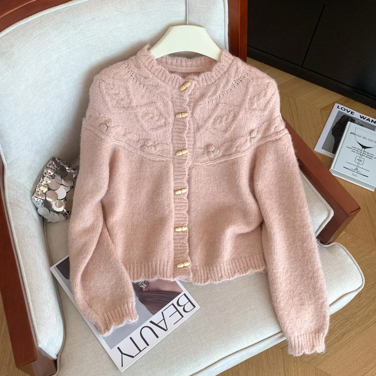 

Женский розовый вязаный кардиган, свитер Y2k, винтажный свитер 2000-х годов, элегантный модный джемпер с круглым вырезом и длинными рукавами для женщин, осень-зима