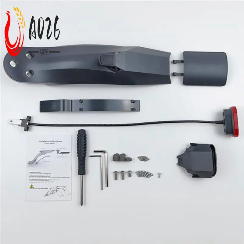 

A026-Scooter Fenders Rear Mudguard Tail Light Kit With License Plate Flap For Xiaomi Electric Scooters, M365/PRO, Black Easy To