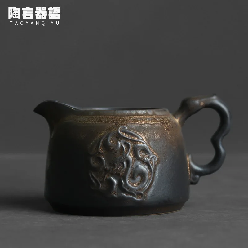 Jingdezhen Japanese kiln roasted black gold coffee brewing pot retro pottery totem kung fu hand-held tea drink bisected cup