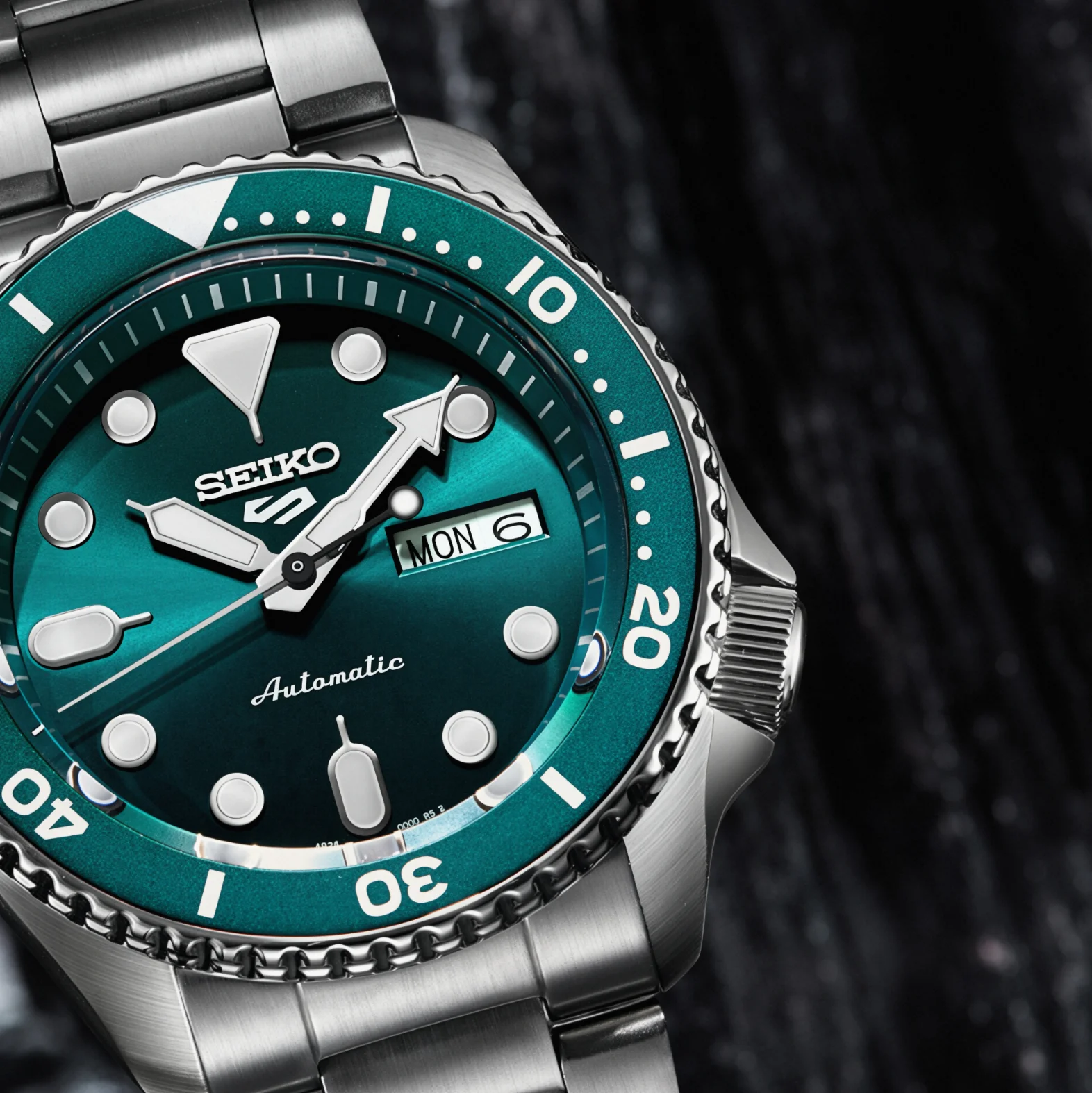 Seiko 5 Green Water Ghost Alte - Seiko Watch Prospex 评论和价格