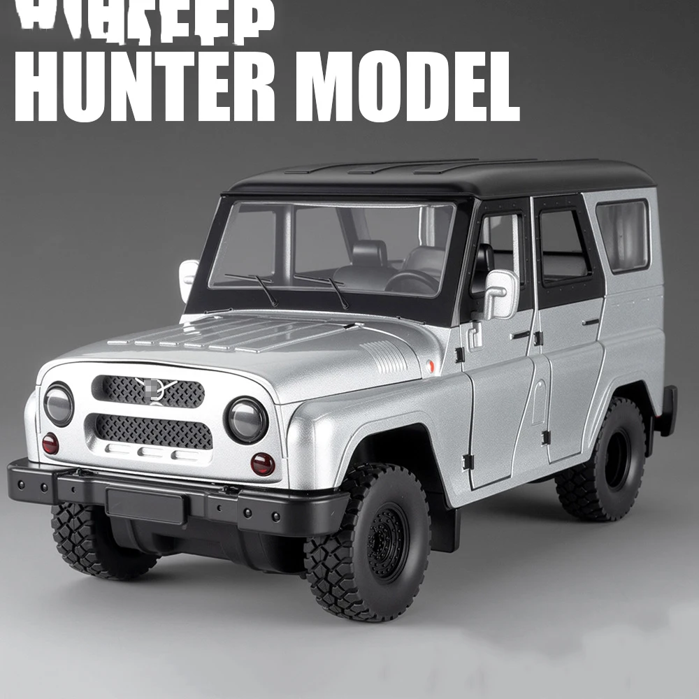 

1:18 Scale UAZ Hunter Car Toy Models Alloy Diecast Off-road Vehicle Doors Opened Sound Light Pull Back for Boys Educational Toys