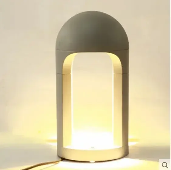 Outdoor lawn light waterproof European outdoor garden villa led landscape courtyard column lamp