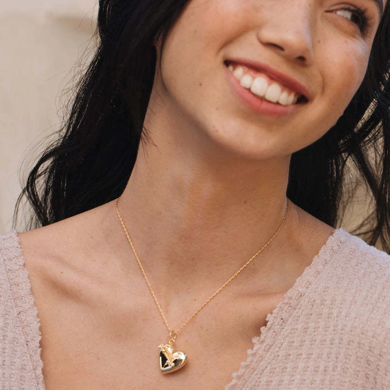 Fashionable Gold Plated Heart Box Pendant Necklace Women\'s Openable Heart Album Collarbone Chain Valentine\'s Day Gift