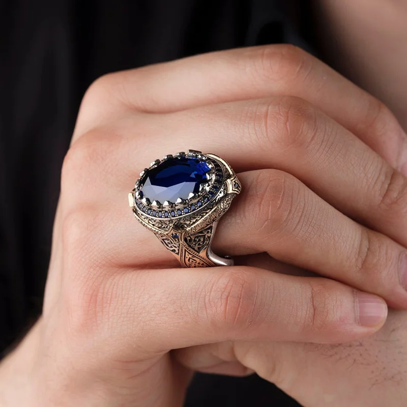 Exquisite Luxury Two Tone Inlaid Blue Zircon Men Ring Holiday Party Anniversary Jewelry Gift for Boyfriend