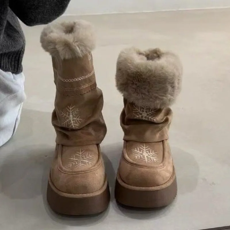 

Winter Versatile Snow Boots Women's Thick Fashionable Women's Boots Anti Slip Warm Leisure Comfortable Side Zipper Cotton Boots