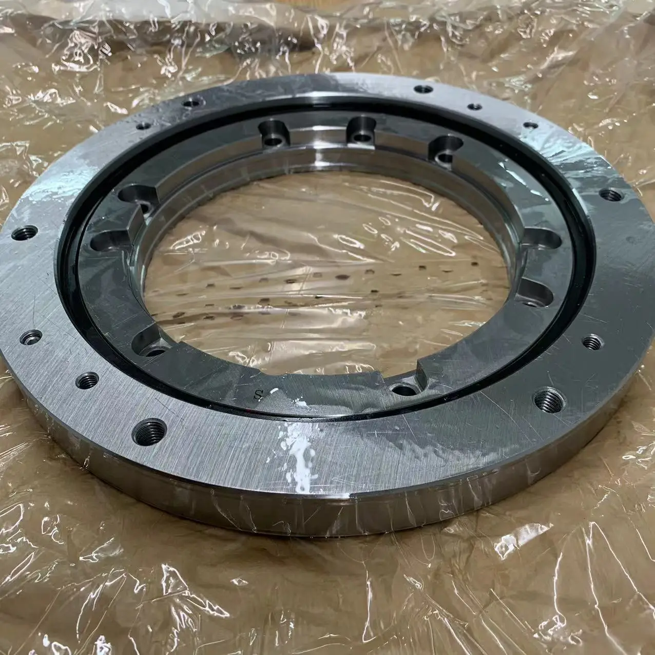 

Linde Forklift Genuine Slewing Bearing Kit OEM Turntable Bearing Assembly for Mast & Steering System 0009414025