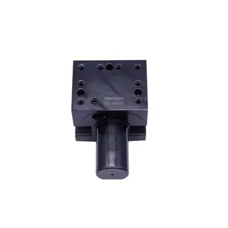 DIN69880 VDI Cutter Holder D1 / D2—25/30/40/50 CNC Tool Turning Milling Machine Tool Holder VDI Tool Holder Collet Chuck