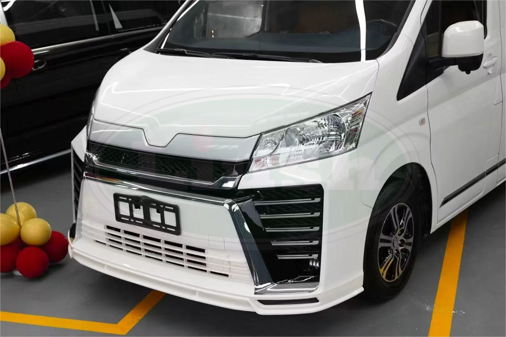 Modify Body Kit for Toyota Hiace H300 Upgrade Design Facelift Car Retrofit Accessory Bodykit Part for Toyota Hiace 2025 Body Kit