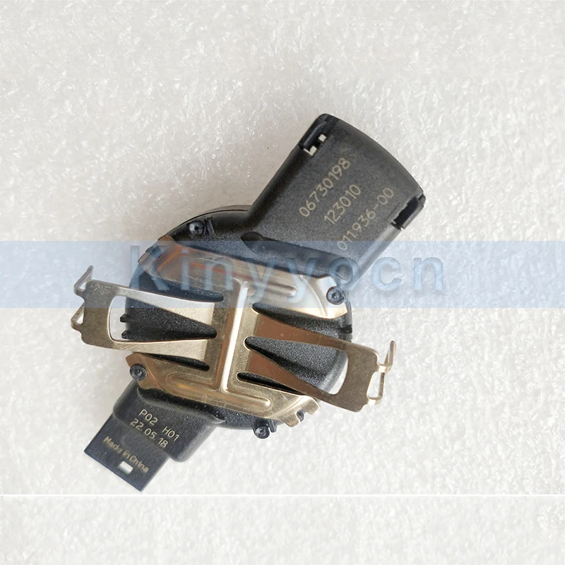 

Rain Sensor For Geely Emgrand GT 2015-2016 Windshield Outside Moisture Sensor