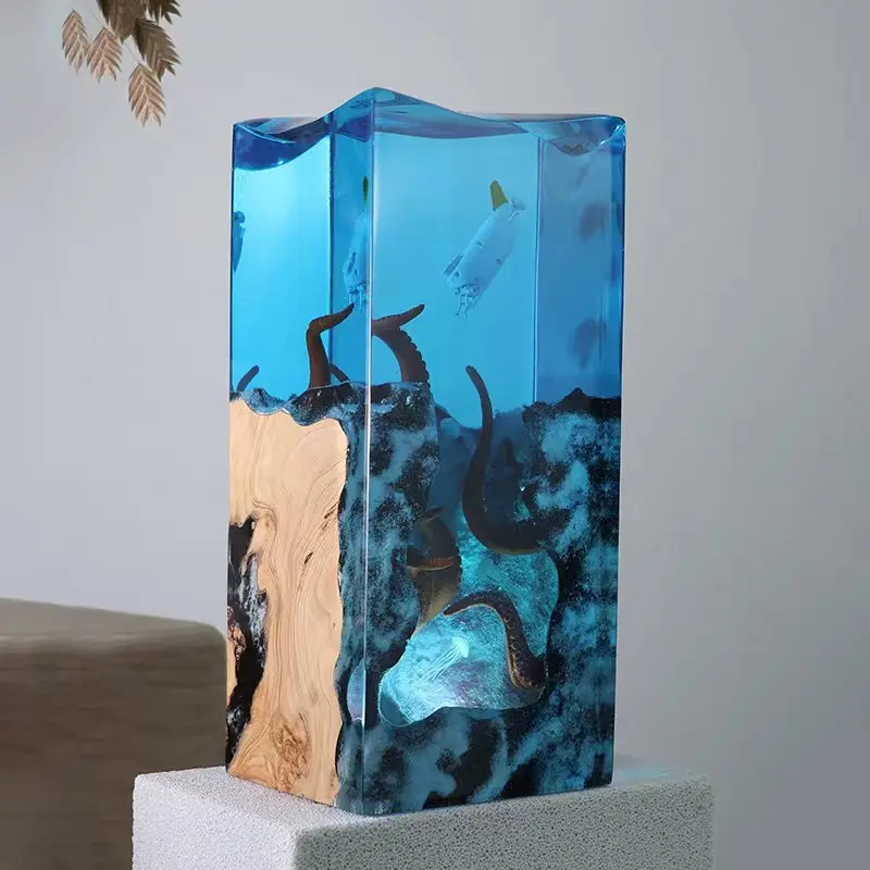 

18X8X8 Solid Wood Resin Marine Art Home Decoration Handicraft Cave Exploration Boat Diver Desktop High-end Decorative Item