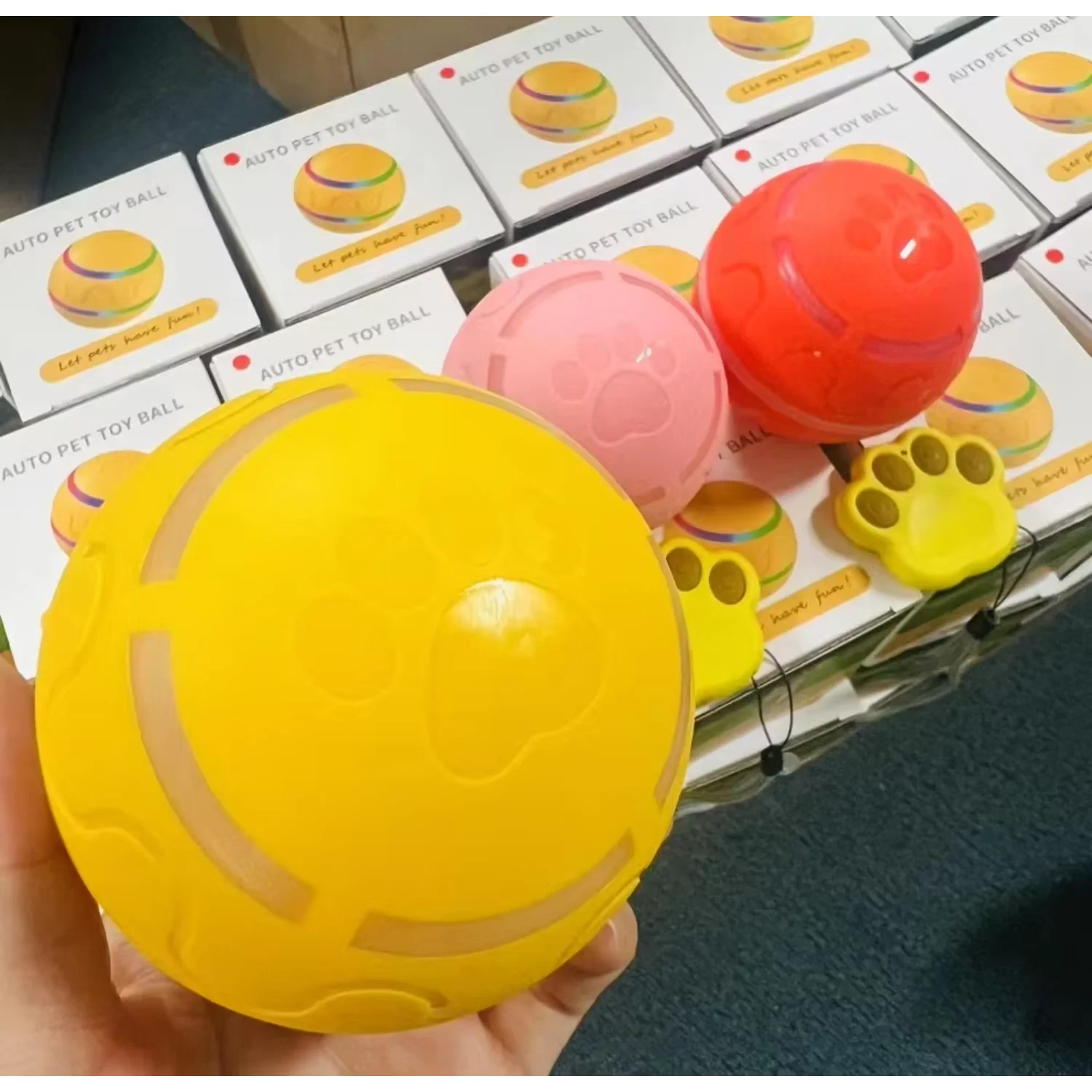 control Pet Cats Dogs Glow  Pet accessories dog toy ball USB charging Smart Electronic Pet Ball LED light  ball