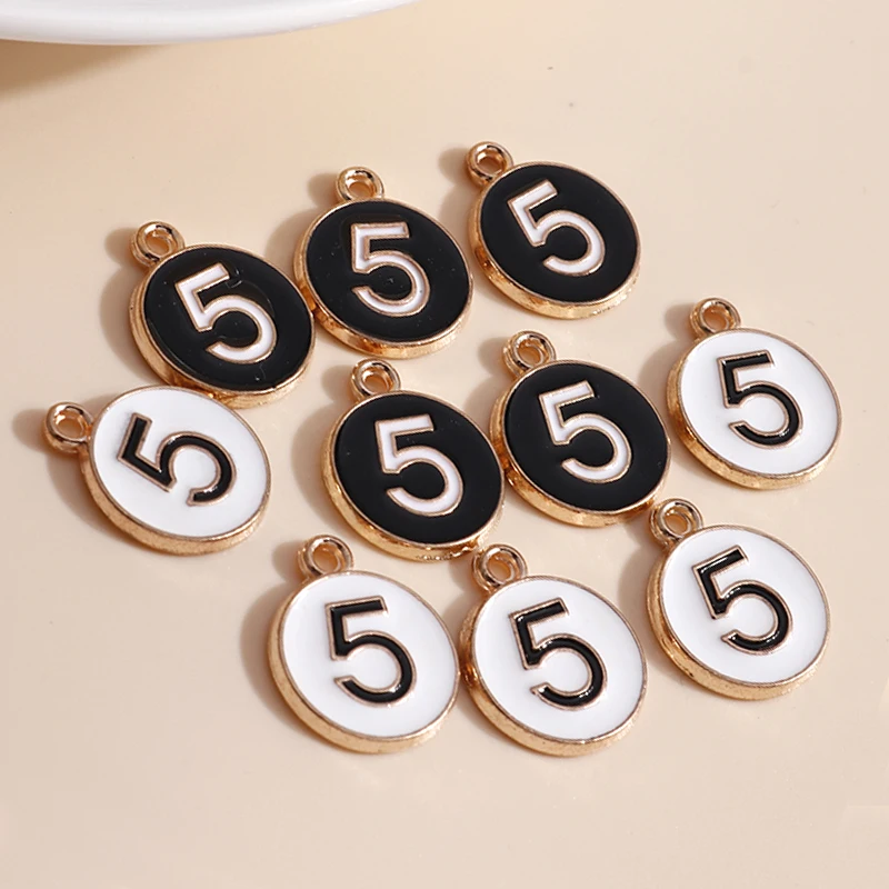 10 stücke Cartoon Emaille Parfüm schwarz weiß Nummer 5 Charms Anhänger für Halsketten Ohrringe DIY handgemachte Schmuck herstellung Zubehör