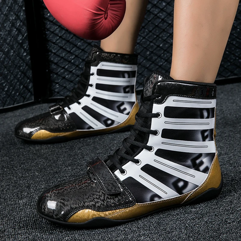 New Sanda Fighting Boots Golden Red Boxing Sports Shoes Men's Women's Professional Wrestling Boots Non Slip Boxing Shoes