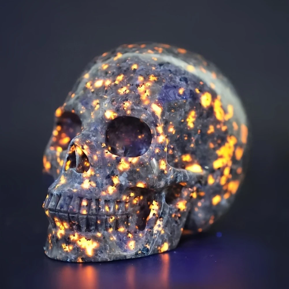 Natural Yooperlite Skull Carving, Hand-Carved Flame Stone Ornaments, Home Decor, Healing Holiday Gifts, Reiki Meditation