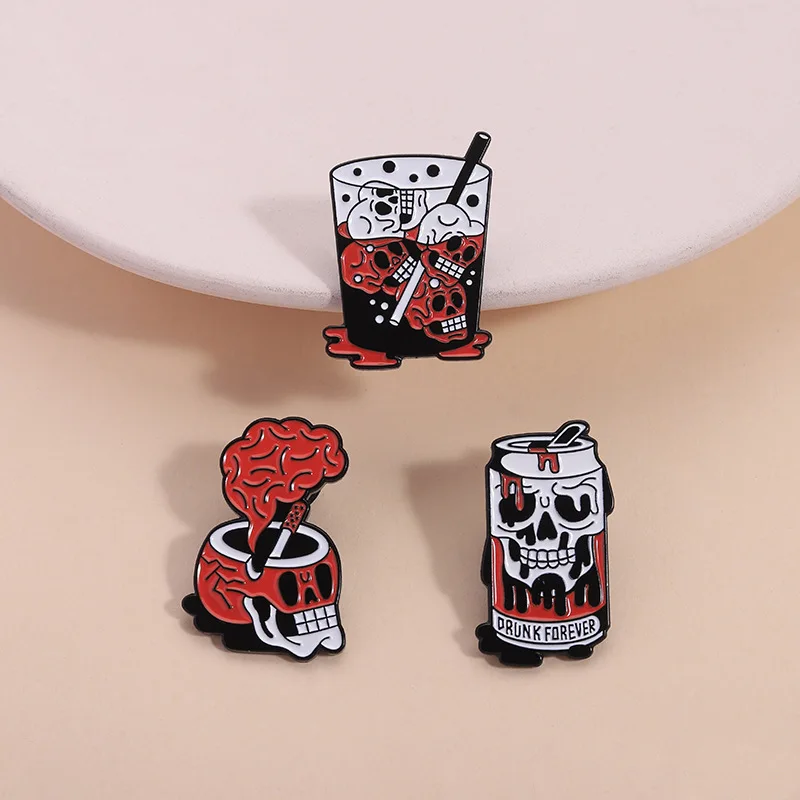 1 قطعة/3 قطعة فاسق الرعب الأحمر الدم الجمجمة يمكن شرب دبابيس للنساء الرجال القوطية الفن الإبداعية المينا دبوس شارات هدايا للأصدقاء