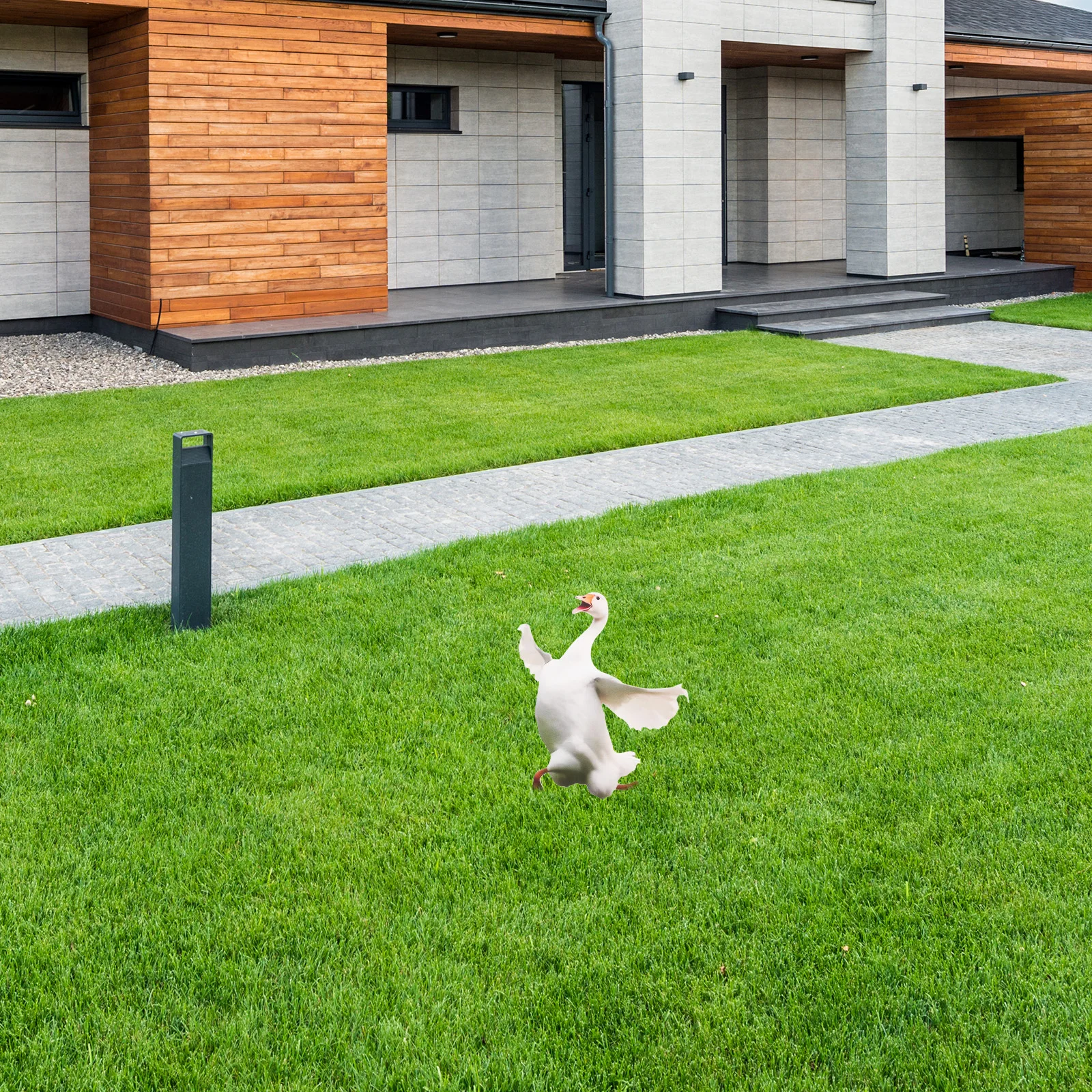 

Acrylic Goose Garden Stake Charming Outdoor Goose Lawn Ornament Waterproof Weather-Resistant Garden Decorative Stake for Patio