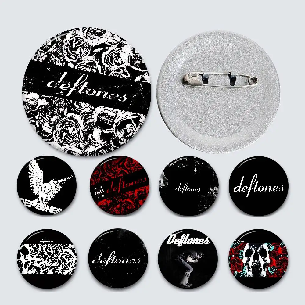 D-Deftones دبابيس جديدة دبوس زر ناعم مضحك سخيف Gnarpy على لوح التزلج ميمي شارة ألعاب جمع الهدايا