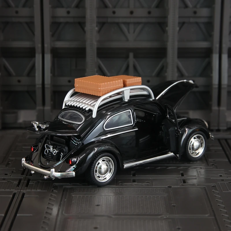 1:32 portas modelo de carro em liga Volkswagen Beetle e capô do motor, o porta-malas pode ser aberto detalhes ricos, acabamento fino