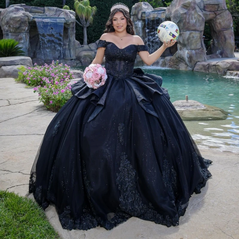 

Черные блестящие платья Quinceanera с открытыми плечами и аппликацией из кружева и бусин, тюлевое платье для вечеринки, дня рождения, сладкое платье 16, Vestidos 15 De Anos