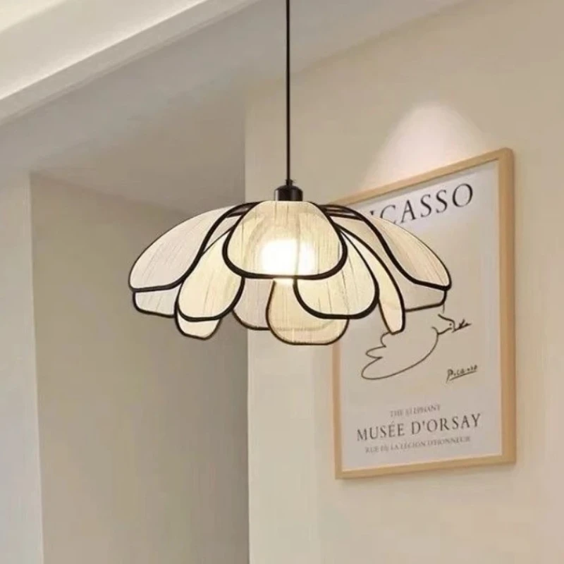 Retro Petal Pendant Light Antique Style Restaurant Decoration Chandelier Homestay Hotel Bedroom Living Room Home Hanging Lamp