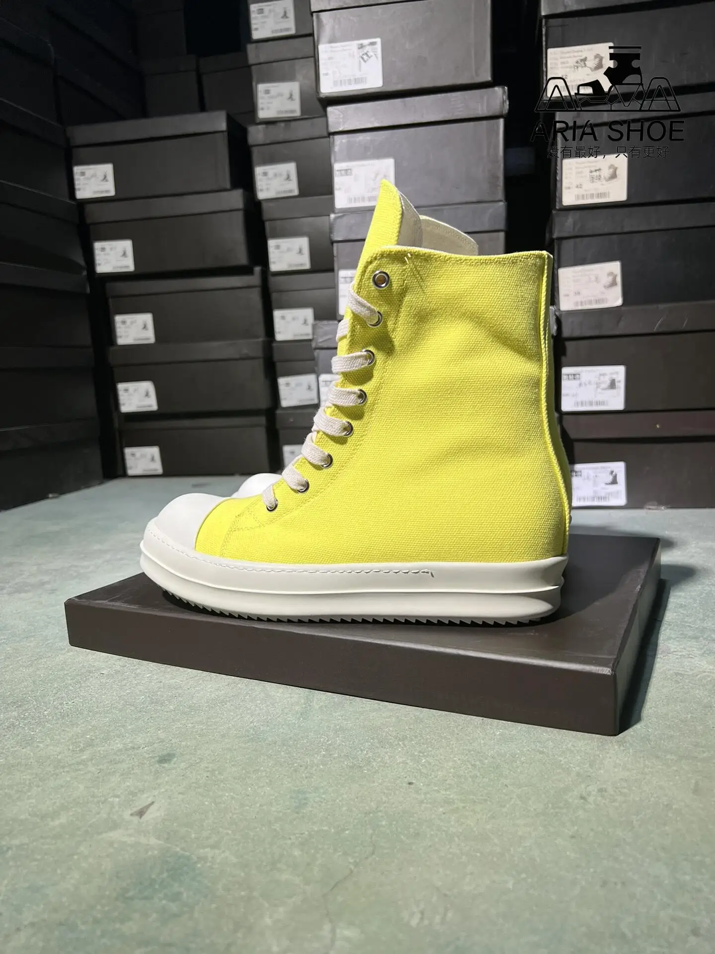 Ricks nuove scarpe da uomo con giallo brillante verde militare frutta verde tela alta casual O-wen sneakers piatte in tela stringate da donna