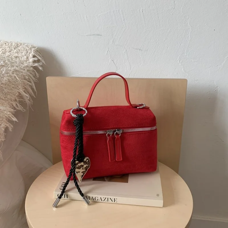 

Famous Designer Leather Women's Shoulder Bag High-End Luxury Brand Fashionable Elegant Crossbody Handbag For