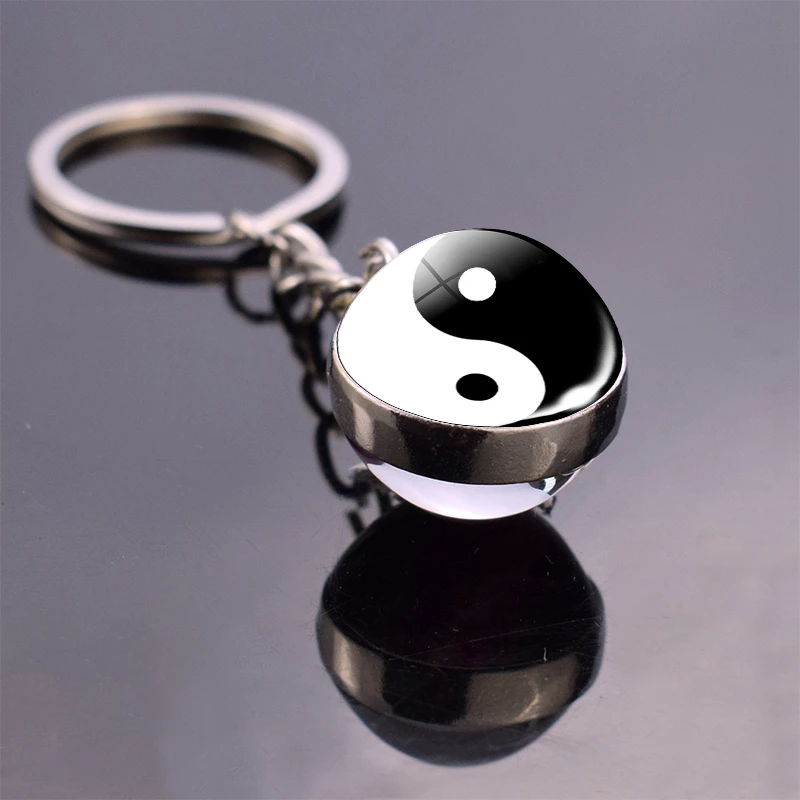 Yin Yang Keychain Yin and Yang Jewelry Glass Ball Key Chain Double Sided Keyring Yin Yang Jewelry Black and White Key Buckle