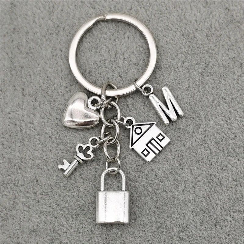 Fashion Heart Key Lock Love House Keychain A-Z Letter Charm Keyring for Couple Lover Home Family Christmas Gifts