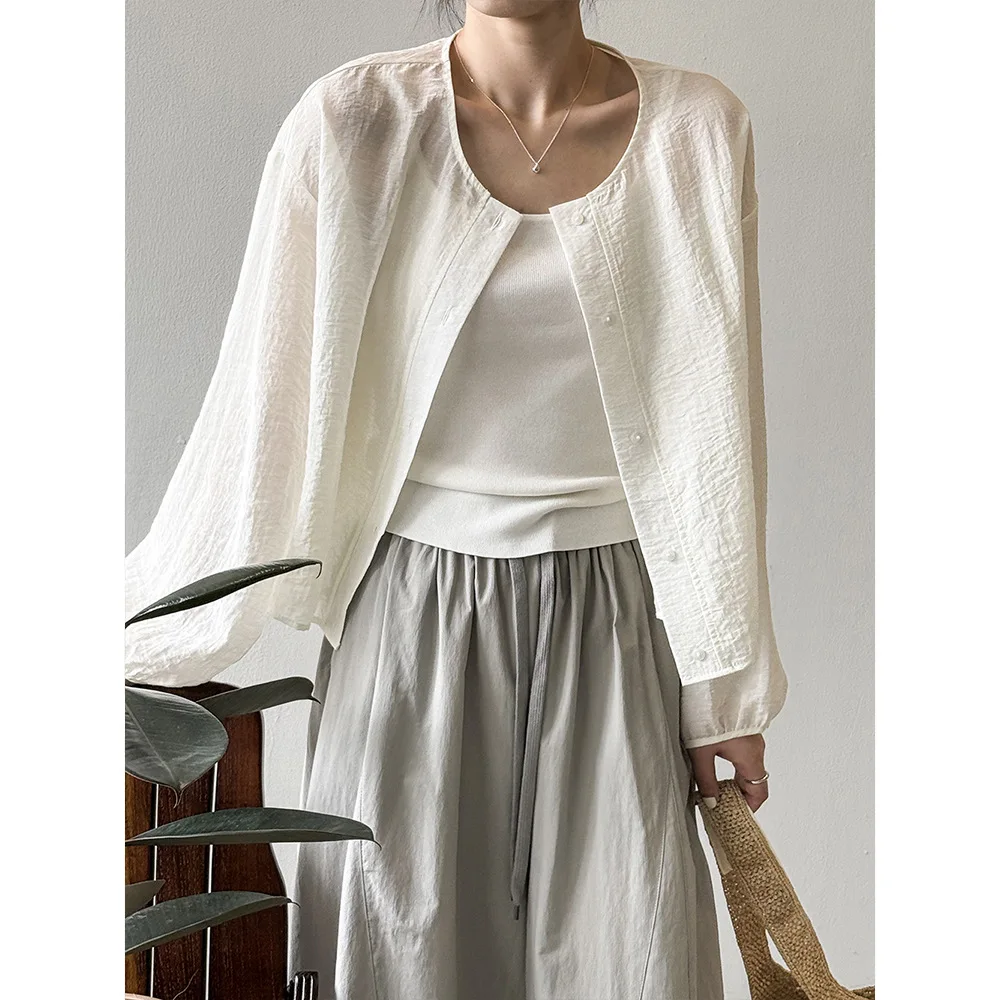 

Simple round neck long sleeved thin sunscreen shirt for women's summer new loose casual versatile top