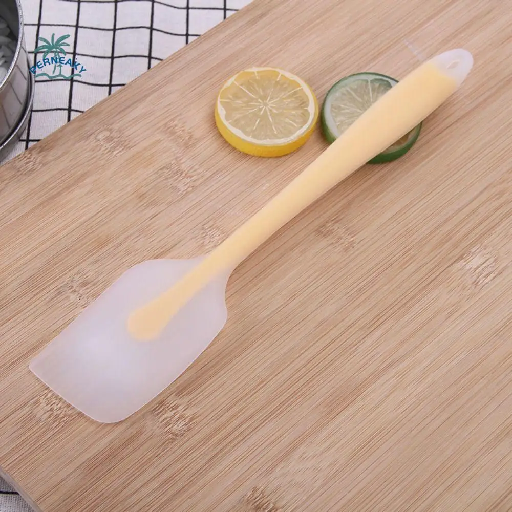 

Creative Long Handle Silicone Cream Spatula Translucent Non-stick Baking Spatula Heat Resistant Cake Spatula Baking Tools