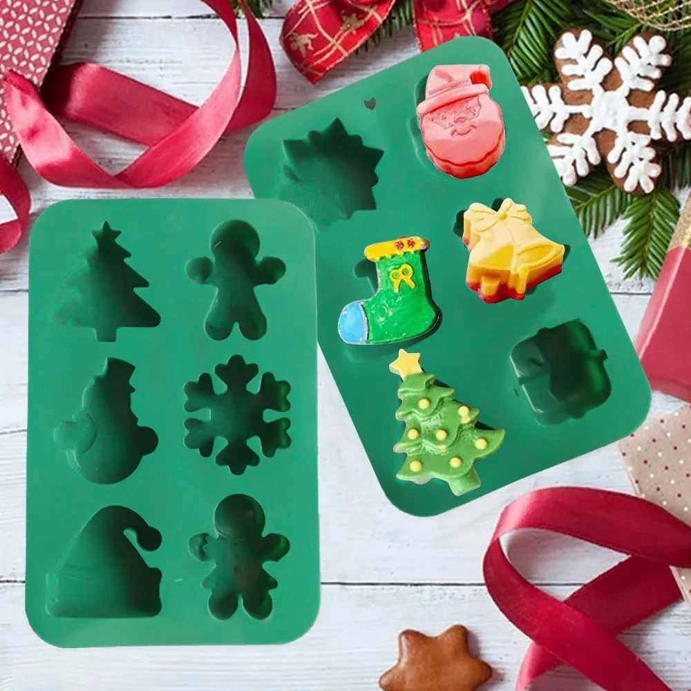 

A Cake Silicone Mold With 6 Christmas Tree Socks, Snowflakes, Santa Claus, Gingerbread, People's Festival DIY Baking Fondant Mol